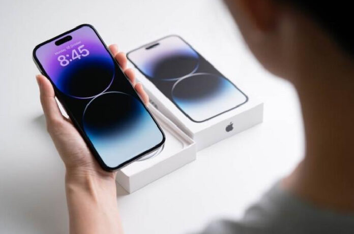 Apple lanza iOS 17.4