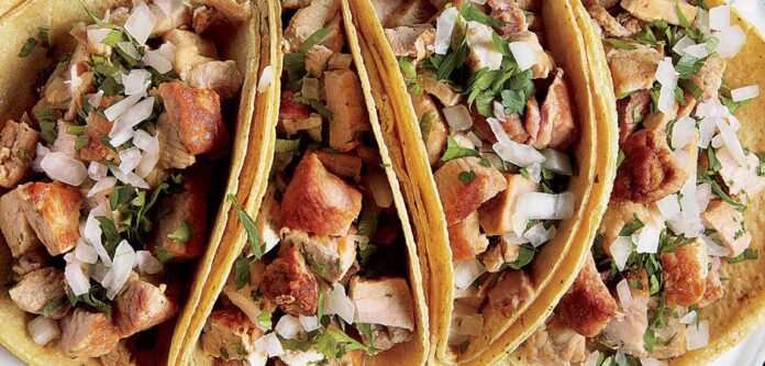 Tacos de carnitas