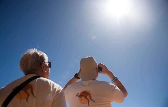 Eclipse solar